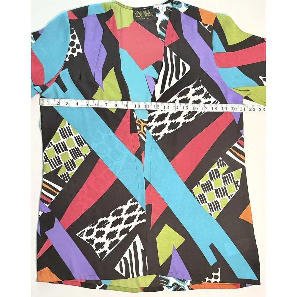 Mackie bob abstract